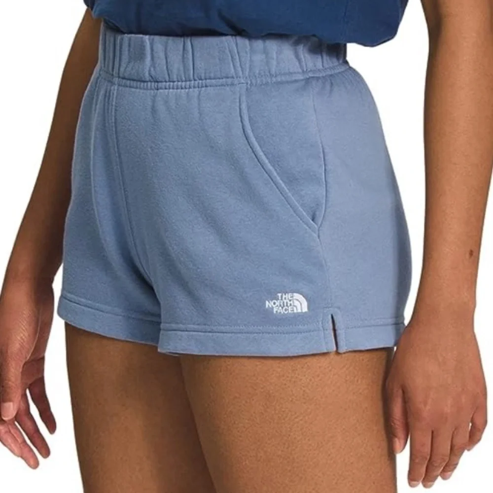 NWT The North Face Half Dome Fleece Pull On Shorts in Folk Blue